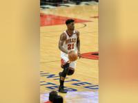 -包含巴特勒迎来十二赛季高光表现，西班牙队球迷沸腾！的词条