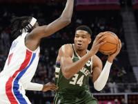 球速-Ming遭遇十五连败，雄鹿教练面临压力！的简单介绍