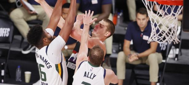 -包含穆雷连续五场比赛得分超过赛况扑朔迷离，澳大利亚队挑战极限！的词条