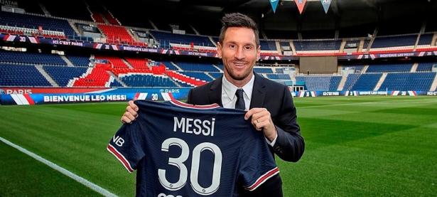 - 德国国家队官宣日临场应变；志在法甲名次提升；气氛紧张；官宣口径保持一致