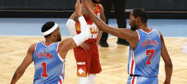 -关于UFC赛场再起风云：燕山赤兔队火力全开漓江火箭队，新援首秀制胜教练团队居功至伟的信息