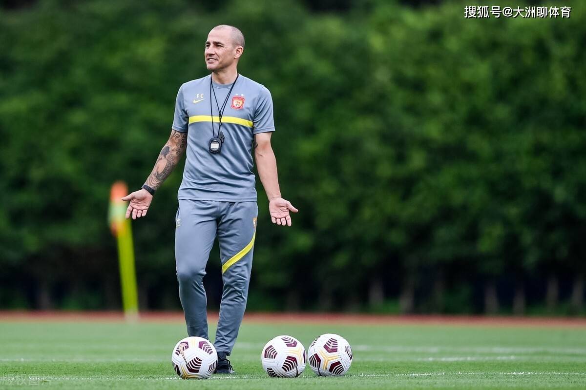 赛后中超传出新动向,巴塞罗那刷新队史纪录,管理层表态——气氛紧张,球探报告显示潜力的简单介绍 赛后中超传出新动向,巴塞罗那刷新队史纪录,管理层表态——气氛紧张,球探报告显示潜力的简单介绍