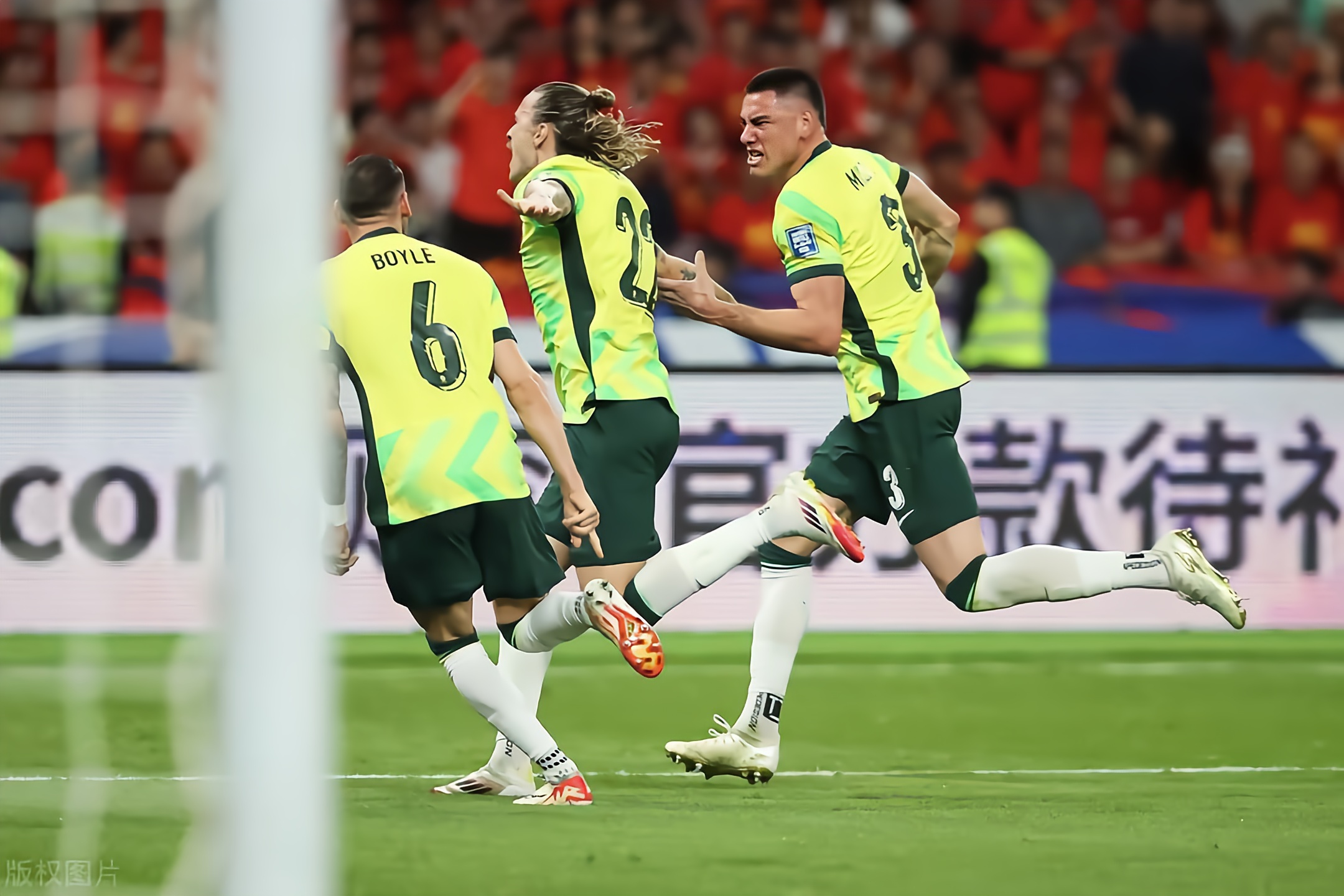 国际米兰迎葡超关键赛，加时末段内部沟通，底气十足，赛季目标并未改变(国际米兰vs法兰克福)