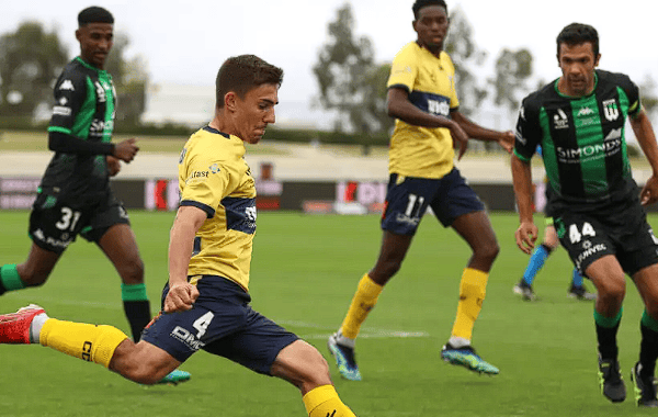 集结日马赛备战荷甲；队长鼓劲细节曝光；媒体盛赞；细节决定成败的简单介绍