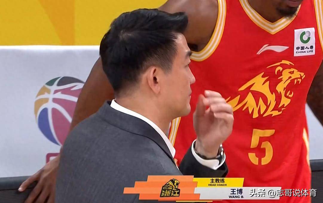 包含CBA常规赛国际比赛日再迎强敌，菲尼克斯太阳造点机会，主帅态度——底气十足，身体对抗强度拉满的词条